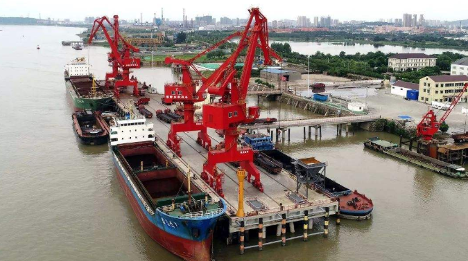 双鸭山概述露天料场港口封闭问题的实行方法